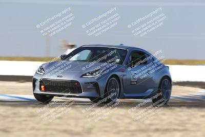 media/Nov-08-2025-Speed Ventures (Sat) [[1c7a6332f5]]/Orange/Session 3 (Turn 1)/